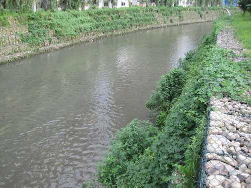 河道格賓石籠護岸能改善和恢復生態(tài)環(huán)境